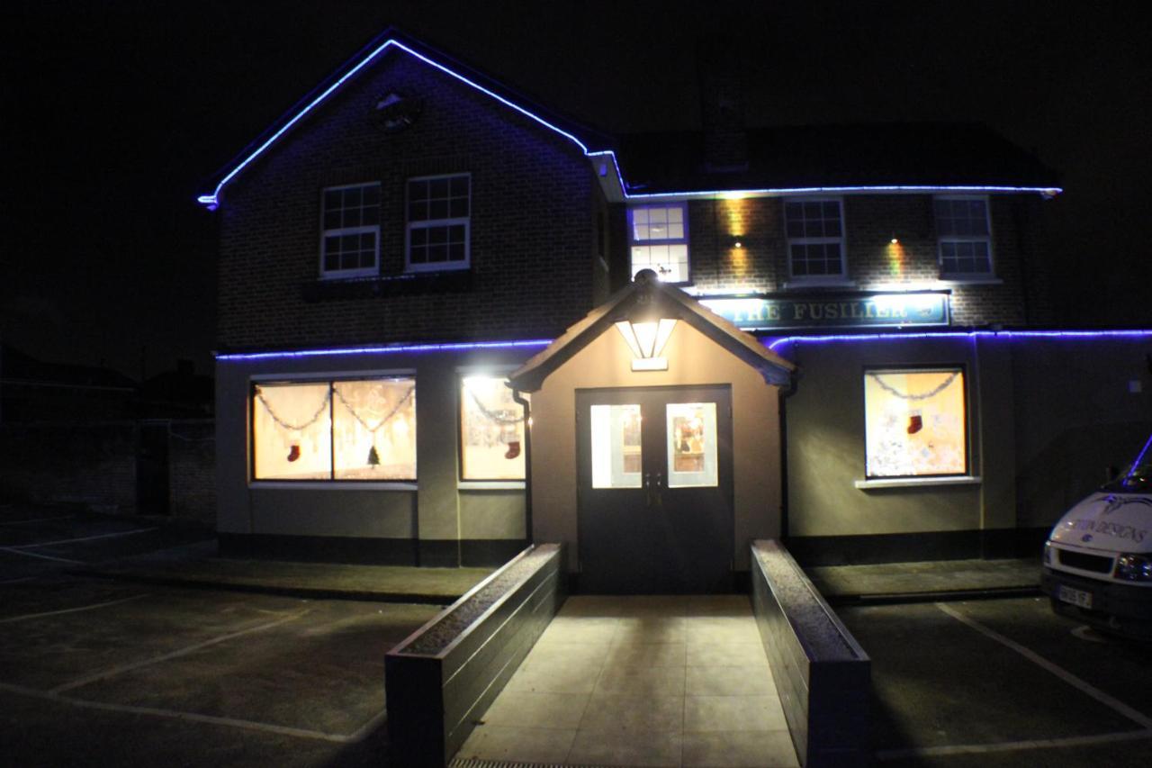 Fusilier Inn Wembley Ngoại thất bức ảnh