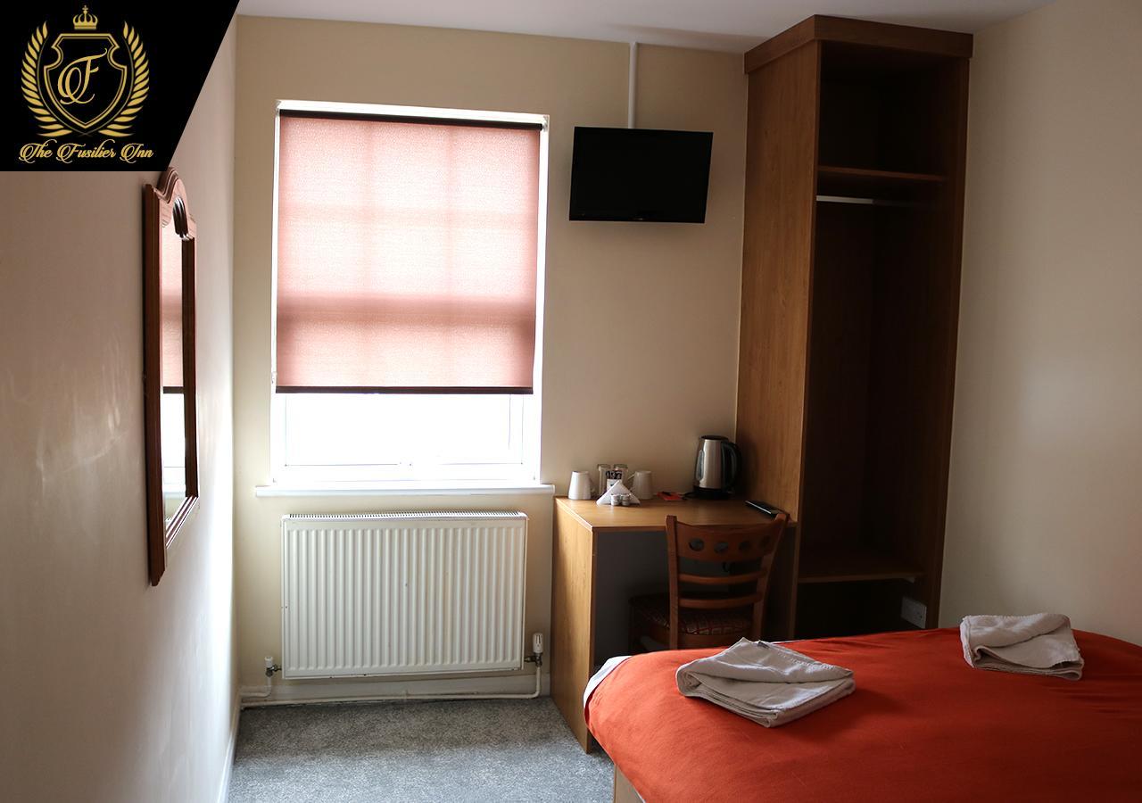Fusilier Inn Wembley Ngoại thất bức ảnh